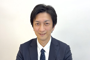 しずなび株式会社 静岡稲川店 店長：太田 健一